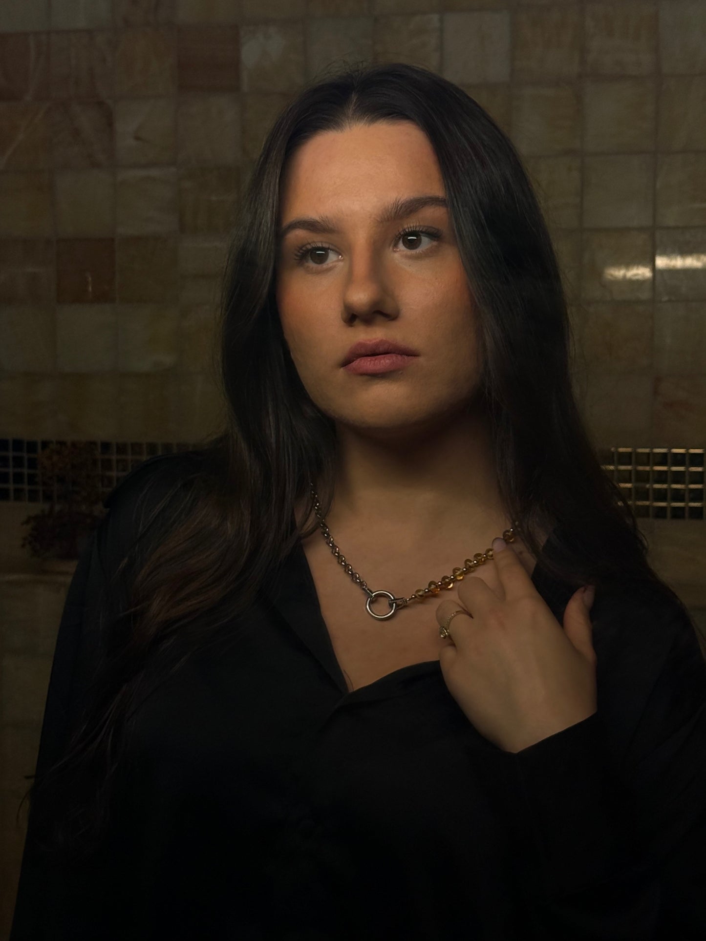 “Earth” grandinėlė