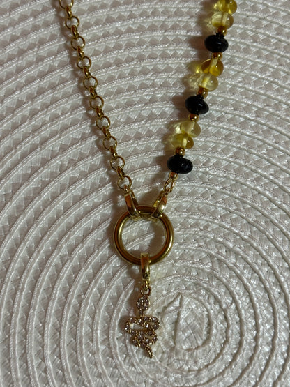 “Lemonade” grandinėlė