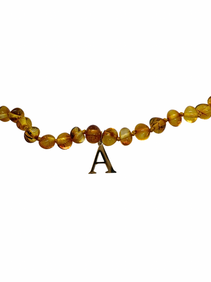 Asmeniniai metalo raidžių pakabukai